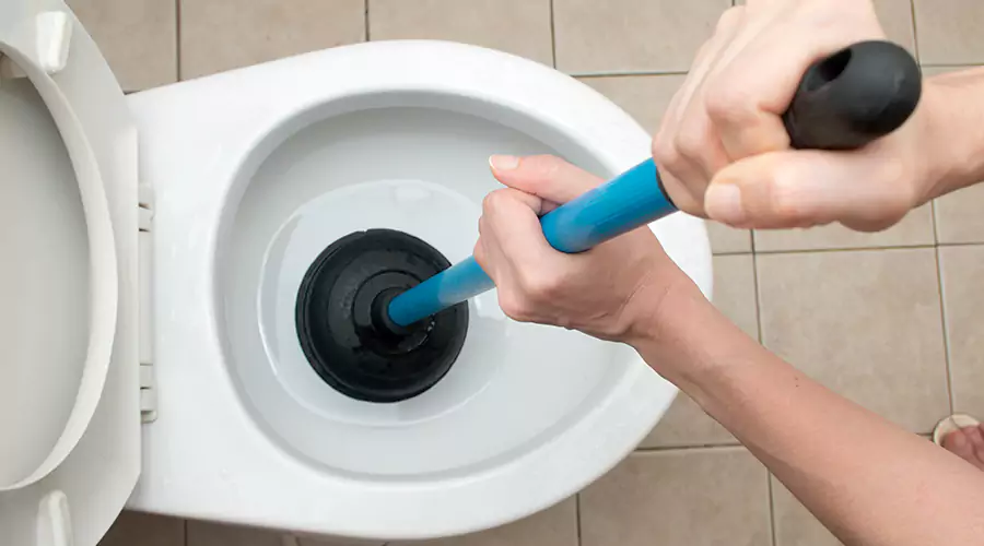 How to Unclog a Toilet